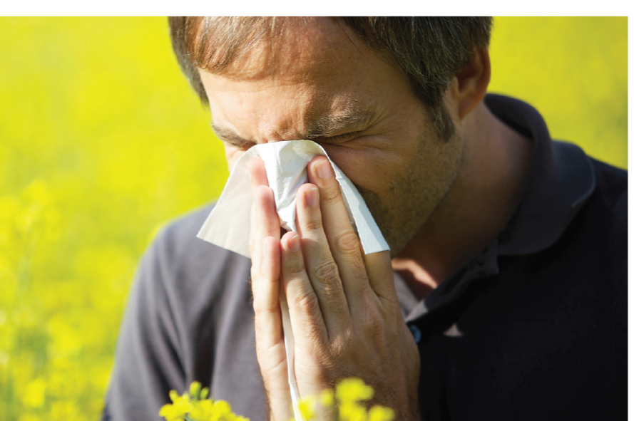 Человек страдающий аллергией