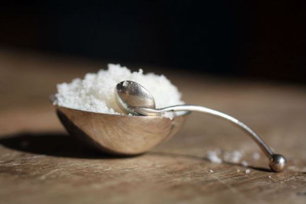 Соль помогает вылечить остеохондроз всех отделов спины