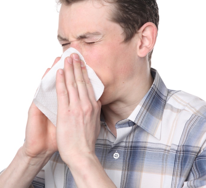 Заложенность носа боль в горле кашель. Мужской насморк.